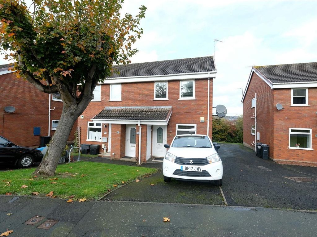 1 bed flat to rent in Apperley Way, Halesowen B63, £700 pcm Zoopla