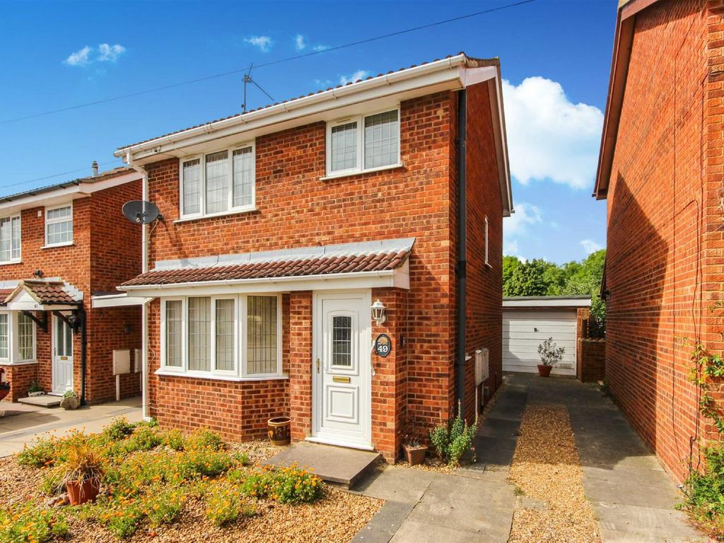 3 bed detached house for sale in Wykeham Road, Higham Ferrers, Rushden