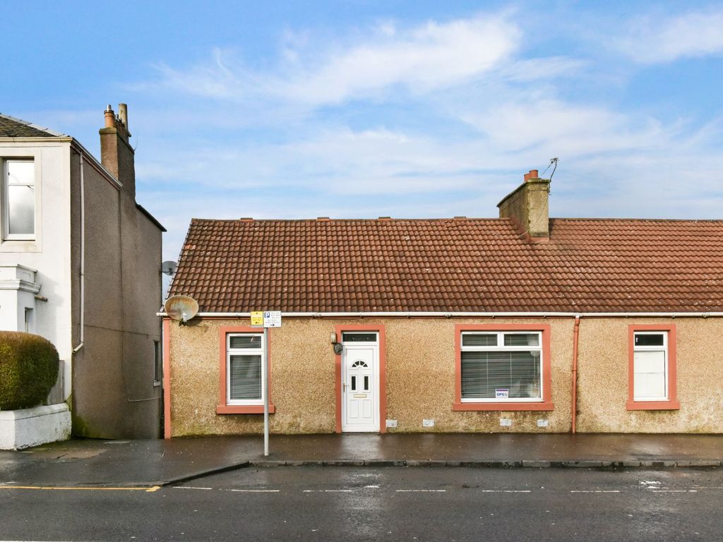 2 bed bungalow for sale in West Main Street, Bathgate, West Lothian