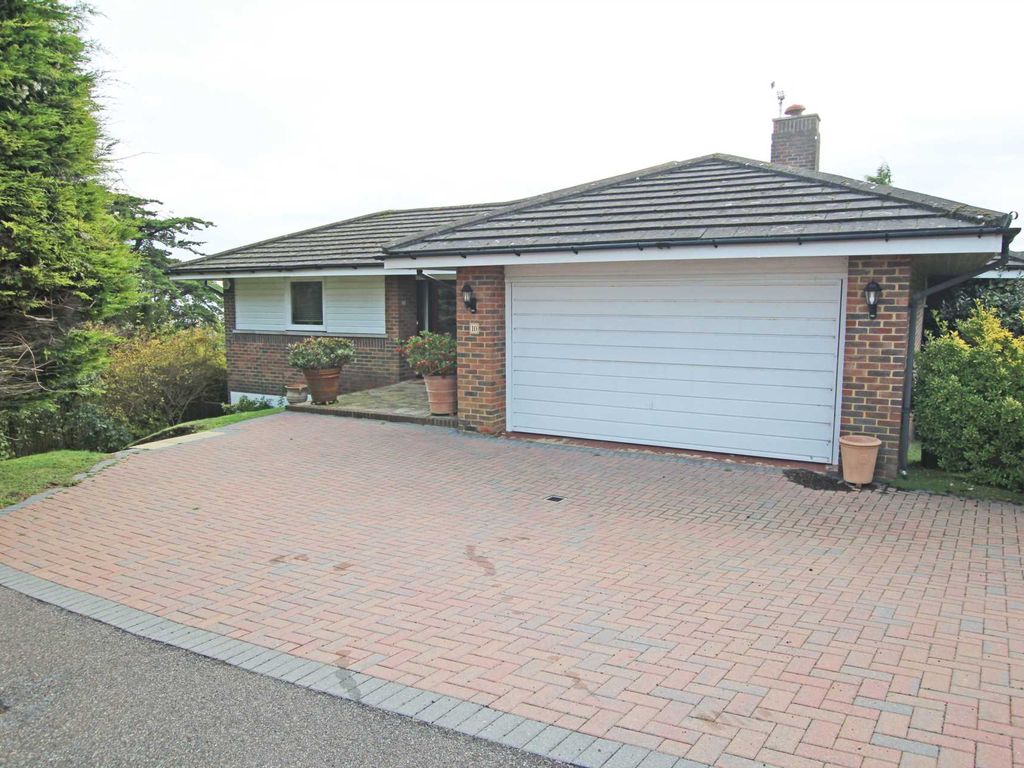 4 bed detached house for sale in Meads Brow, Eastbourne BN20, £