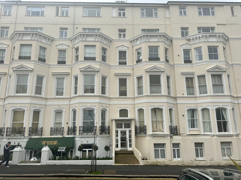 3 bed flat for sale in Clifton, Folkestone CT20 Zoopla