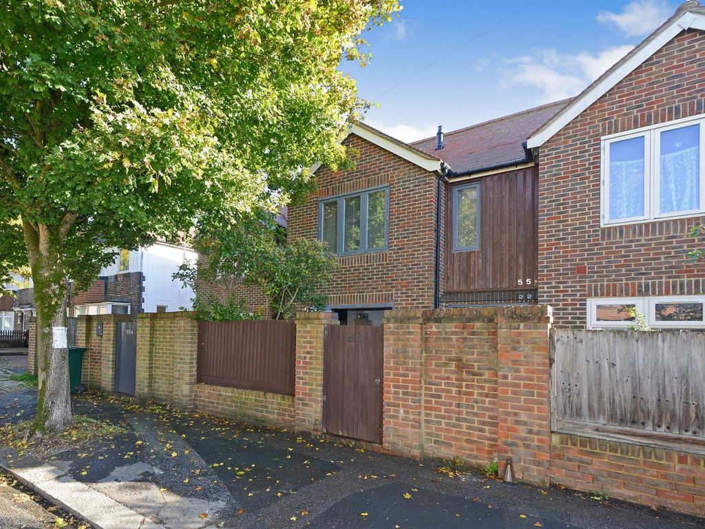 Rowan Avenue, Hove BN3
