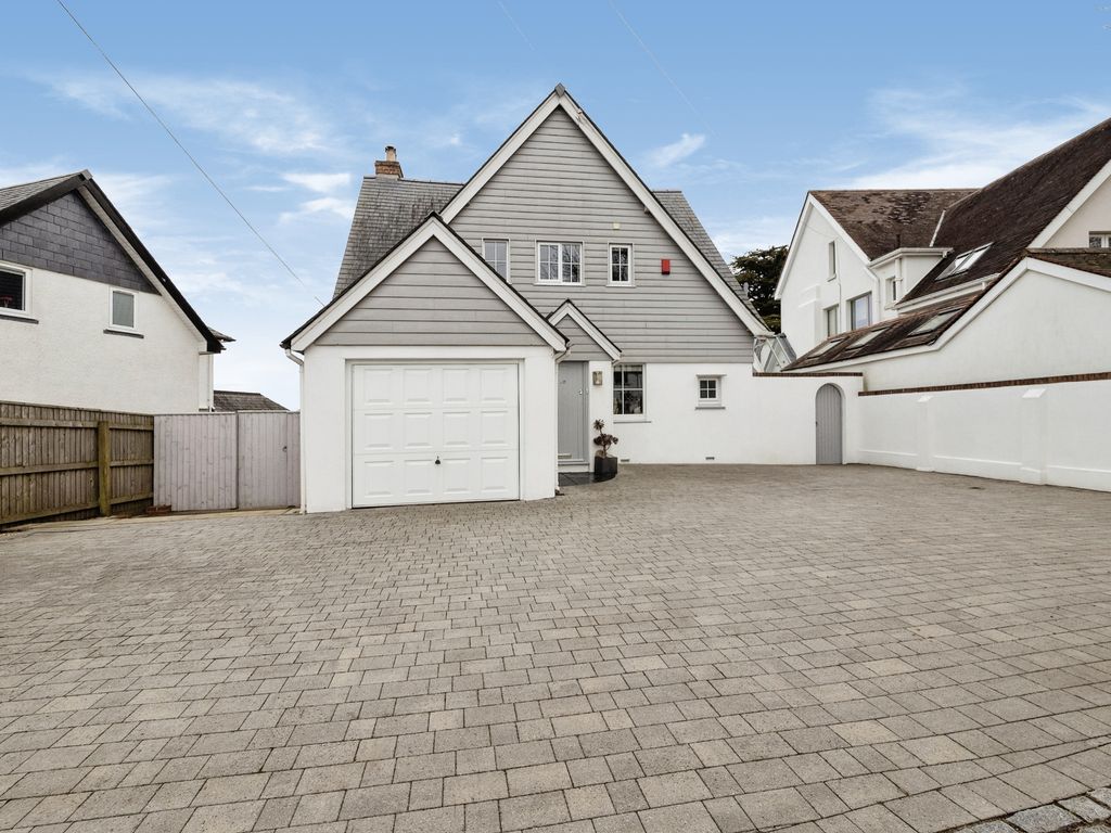 4 bed detached house for sale in Mead Road, Torquay TQ2 Zoopla