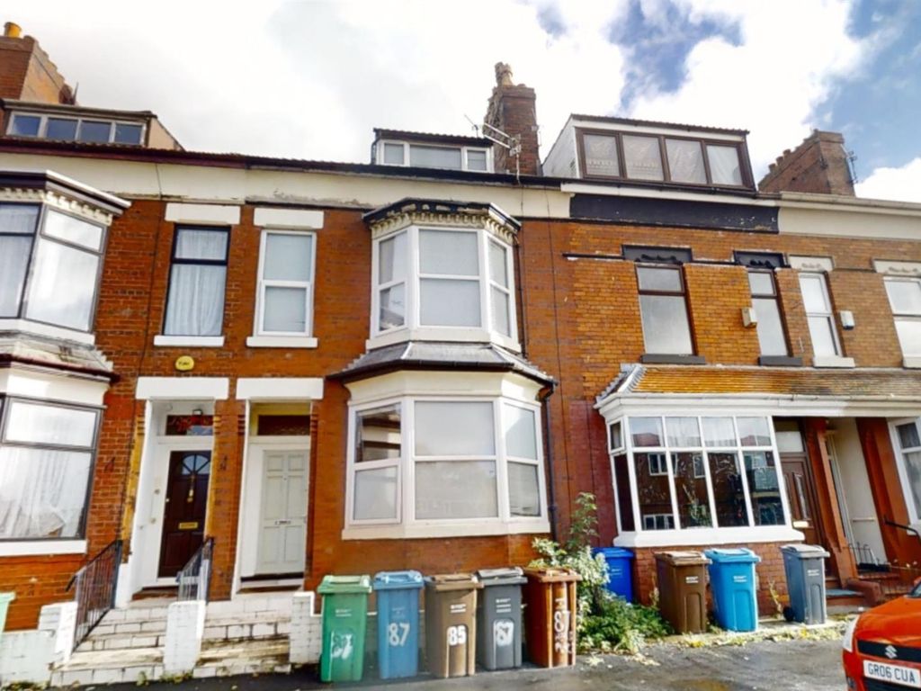 6 bed terraced house for sale in Heald Place, Rusholme, Manchester M14