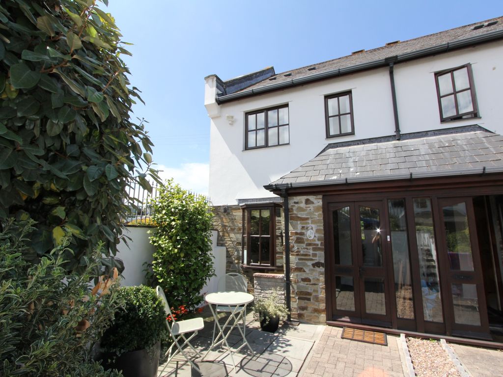 2 bed semidetached house for sale in Old School Court, Padstow PL28, £