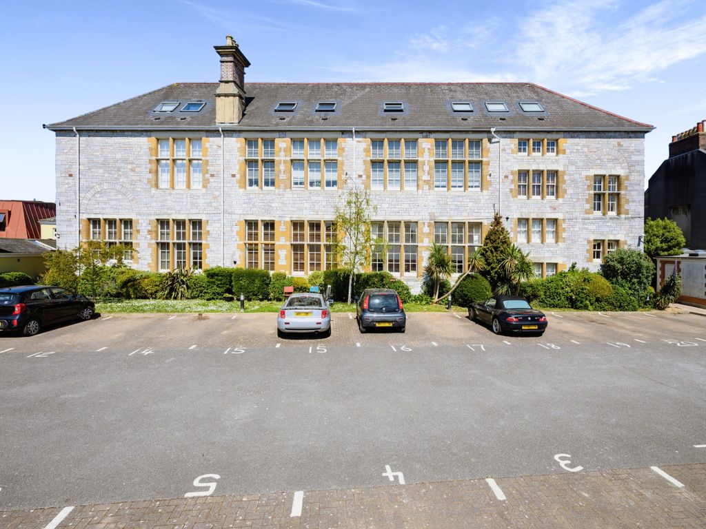 North Road West, Plymouth PL1  