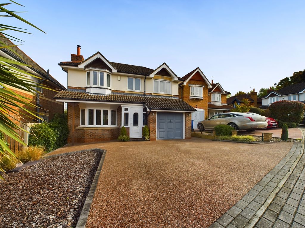 4 bed detached house for sale in Long Spring Grove, Tankersley
