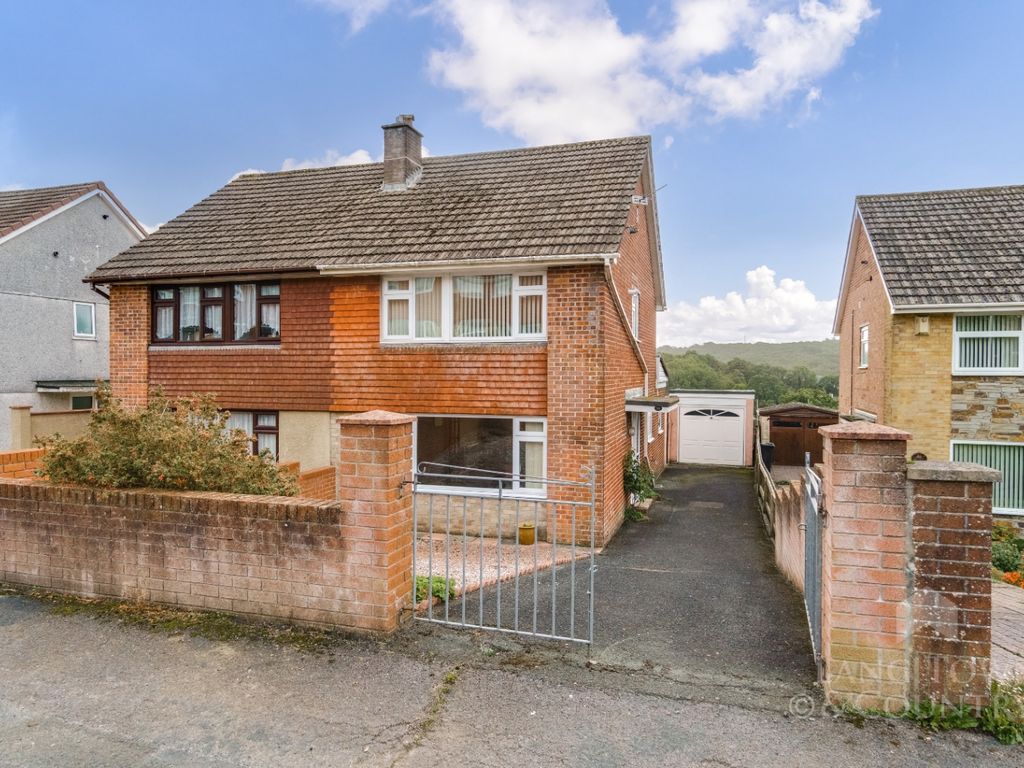 3 bed semidetached house for sale in Downham Gardens, Tamerton Foliot