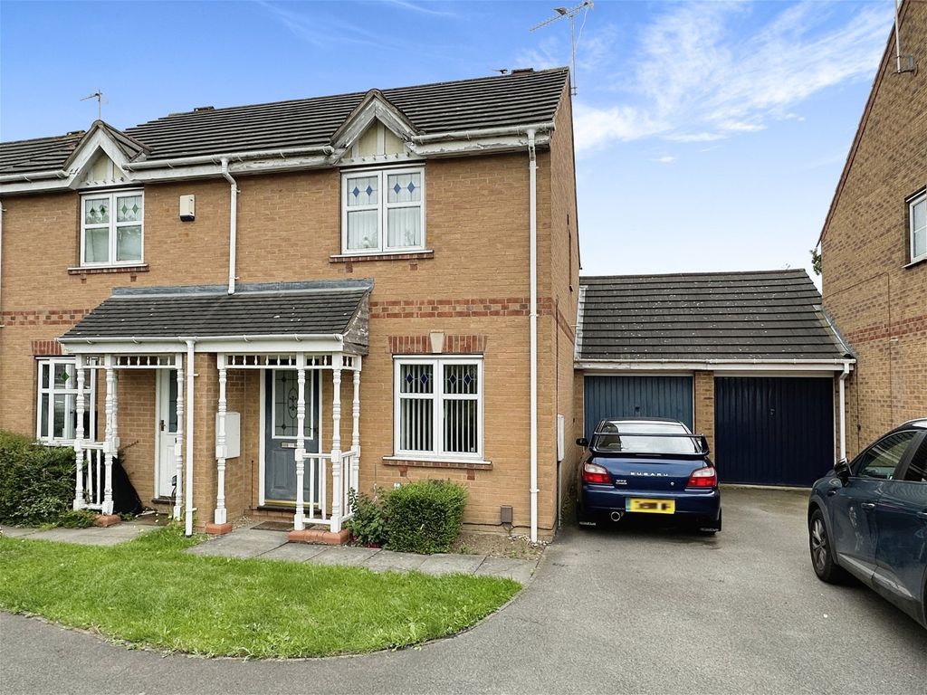 2 bed semidetached house for sale in Gavin Close, Thorpe Astley