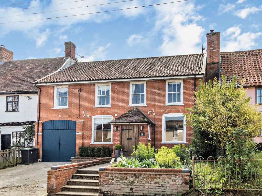 4 bed detached house for sale in Gracechurch Street, Debenham
