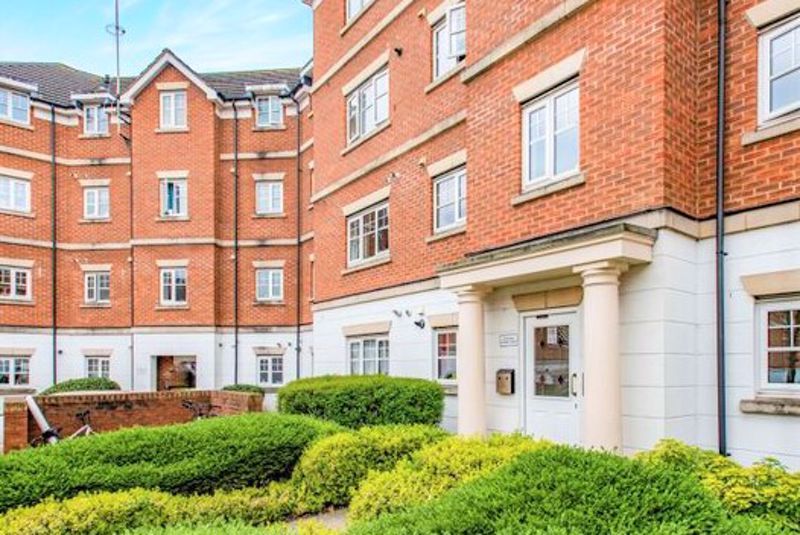 2 bed flat for sale in Symphony Close, Edgware HA8 Zoopla