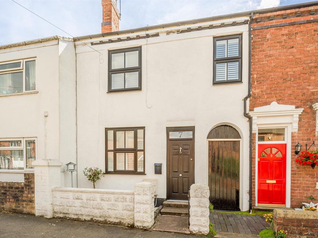 3 bed terraced house for sale in Brook Street, Stourbridge DY8 Zoopla