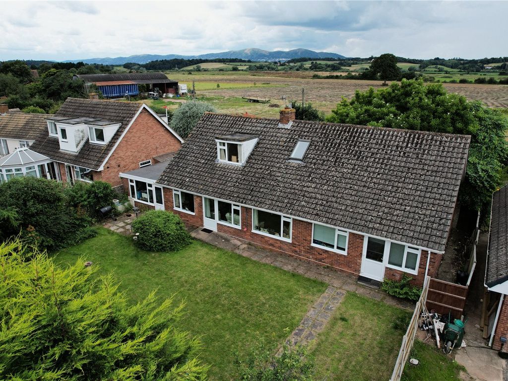 4 bed bungalow for sale in Old Road South, Kempsey, Worcester WR5, £