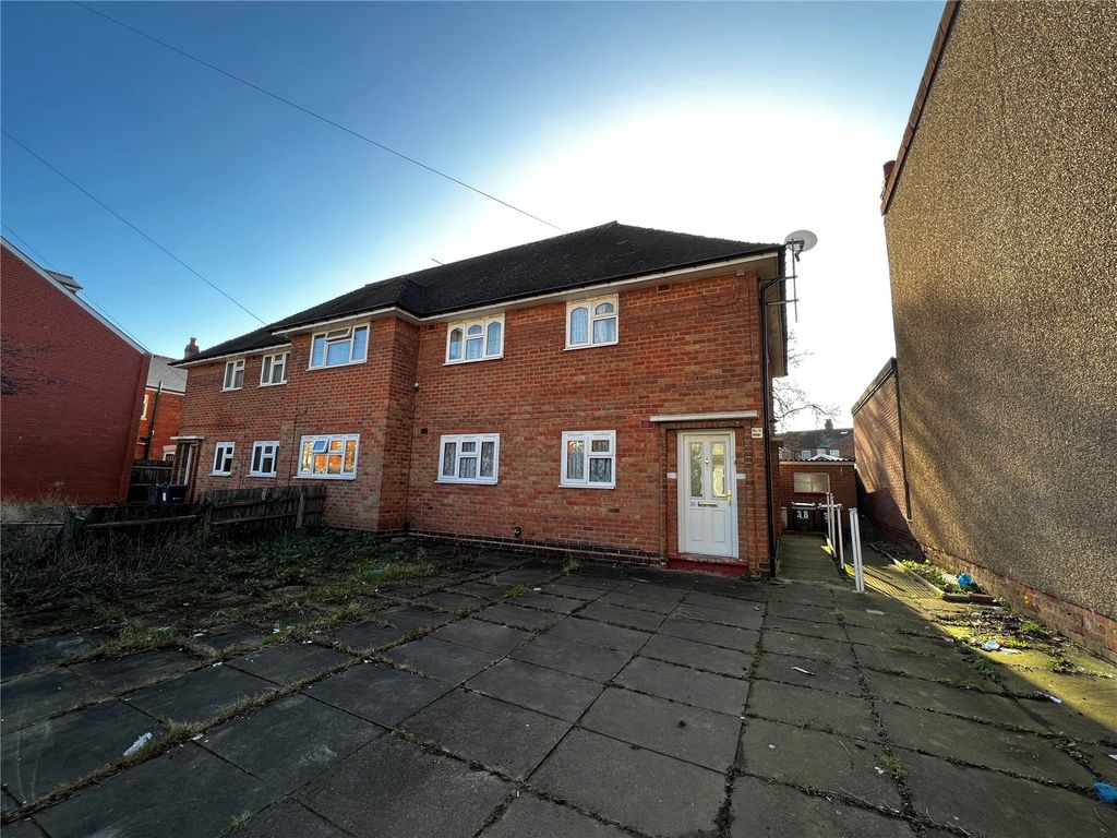2 bed flat for sale in Fernley Road, Birmingham, West Midlands B11 Zoopla