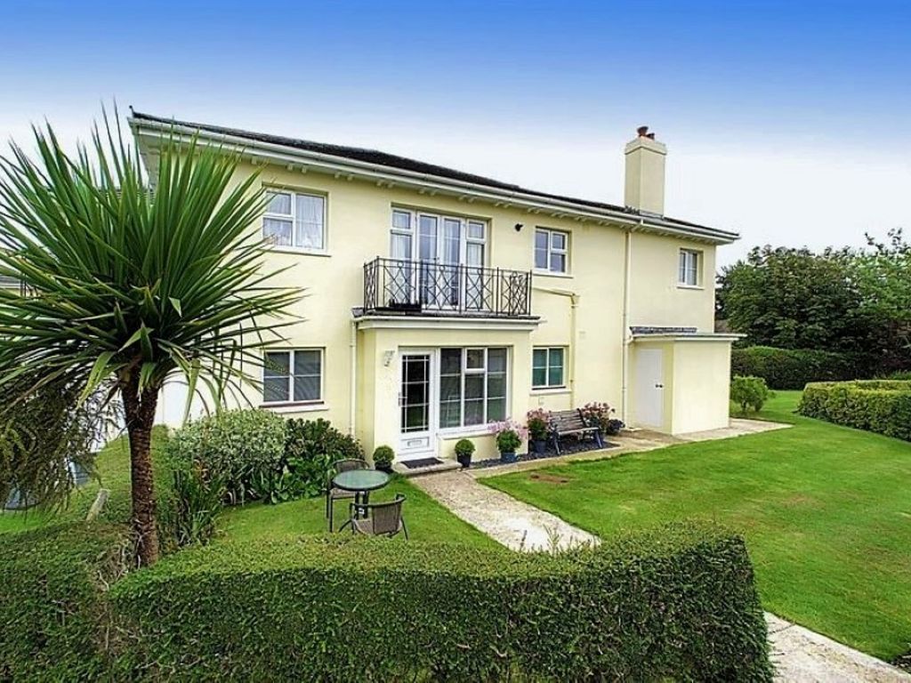 3 bed flat for sale in Bowling Green Close, Aldwick Bay Estate, Aldwick