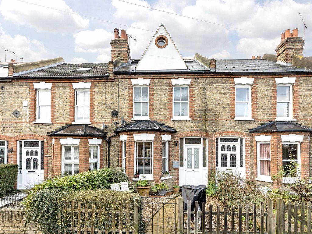3 bed property to rent in Laurel Avenue, Twickenham TW1 Zoopla