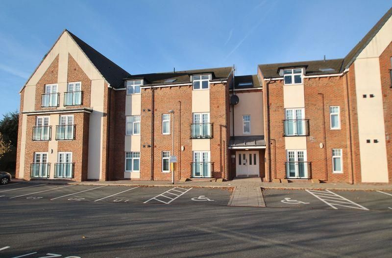 2 bed flat to rent in Green Lane, Middlesbrough TS5, £675 pcm Zoopla