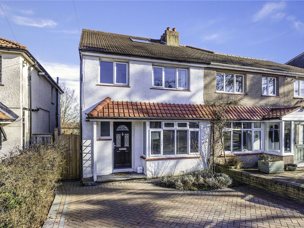 4 bed semidetached house for sale in Windborough Road, Carshalton On
