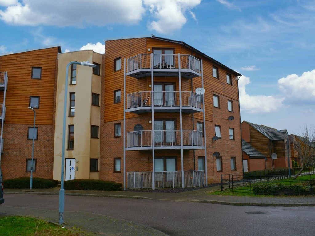 2 bed flat to rent in Butterley Gate, Broughton, Milton Keynes MK10, £