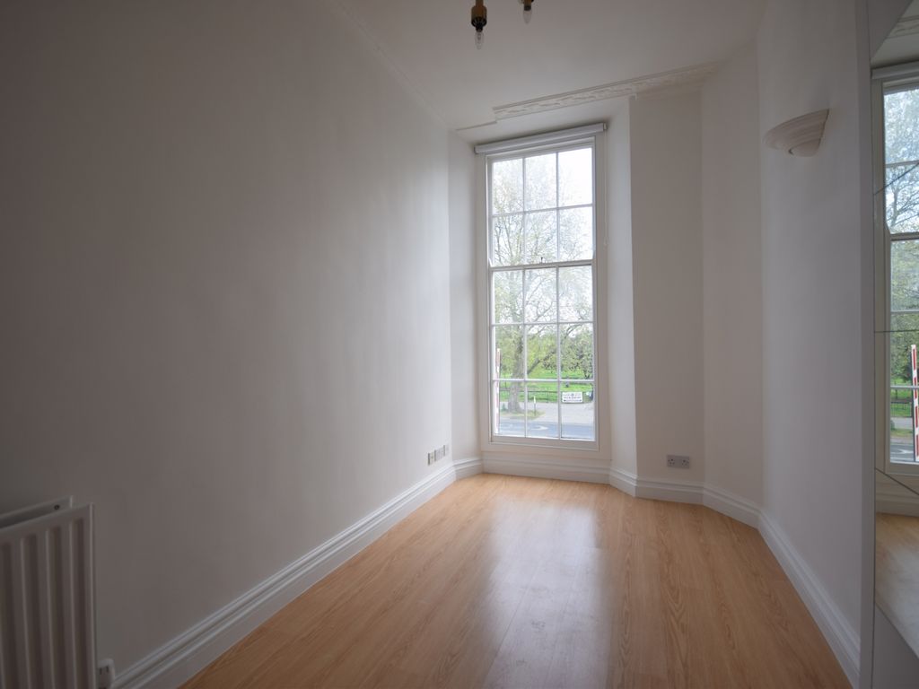 Room to rent in Camberwell Road, Camberwell SE5 Zoopla