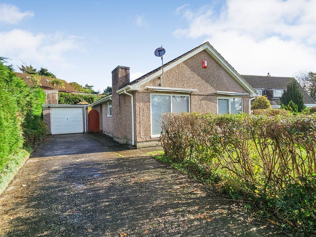 3 bed bungalow for sale in Lancaster Gardens, Plymouth PL5, £300,000