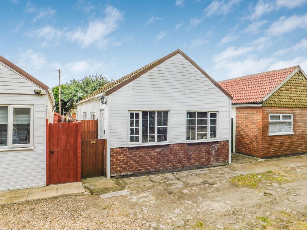 2 bed bungalow for sale in Sea Bank Road, Chapel St Leonards PE24 Zoopla