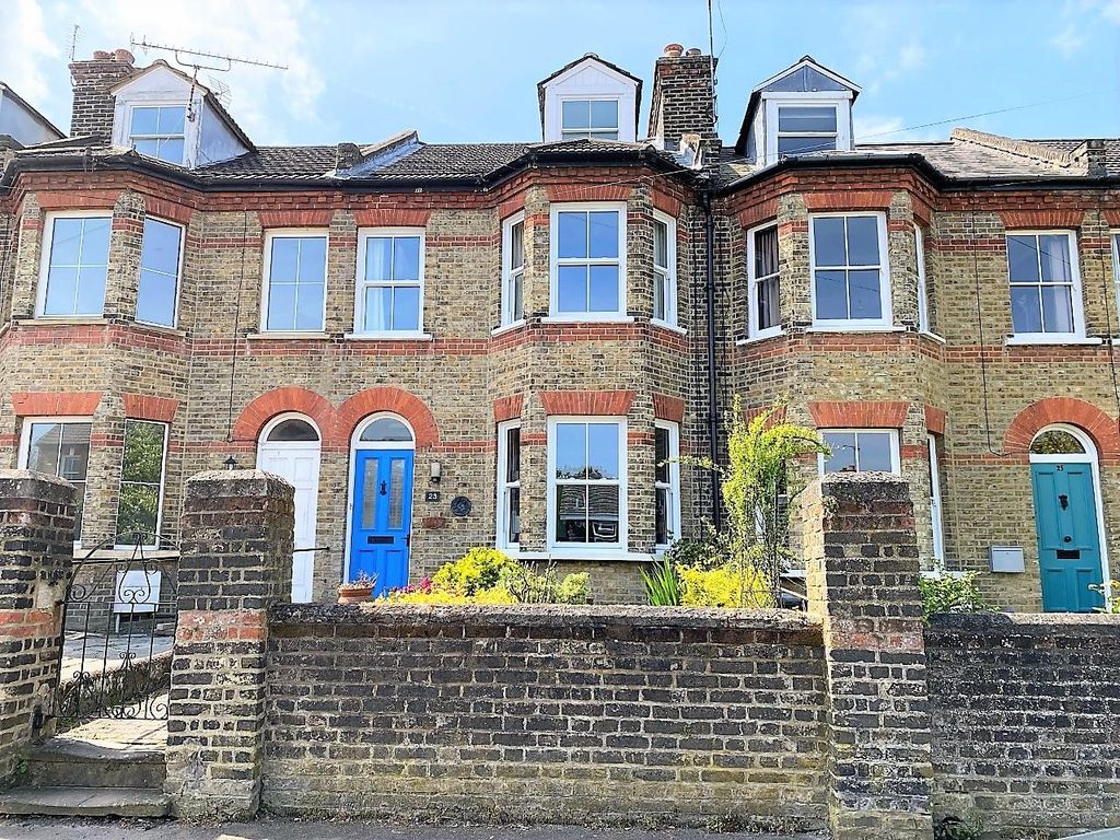 3 bed terraced house for sale in Roebuck Road, Rochester ME1 - Zoopla