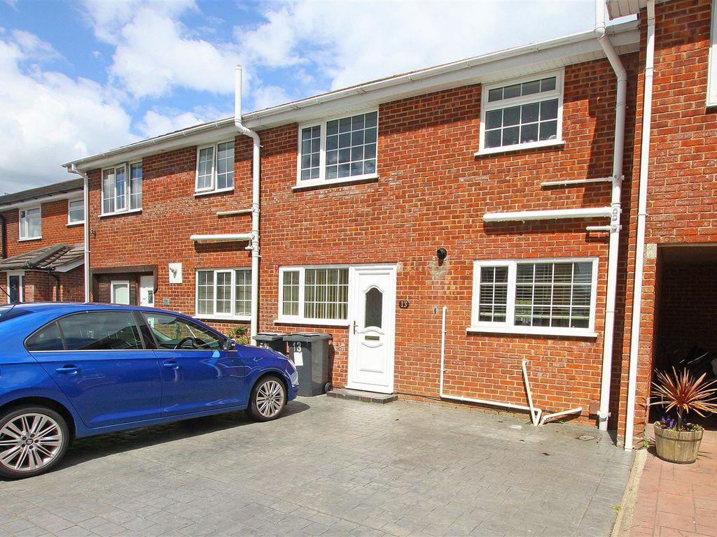 3 bed terraced house for sale in Ampfield Road, Bournemouth BH8 Zoopla
