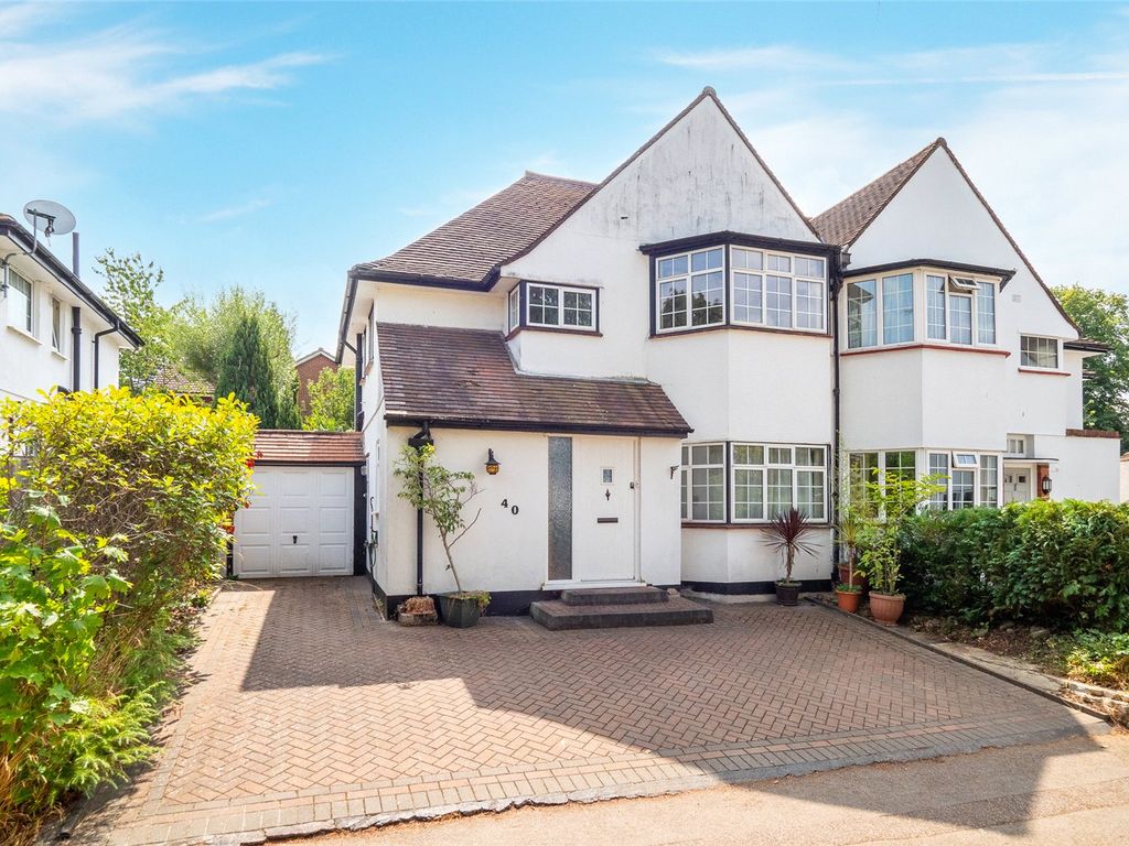 3 bed semidetached house for sale in The Gallop, Sutton SM2 Zoopla