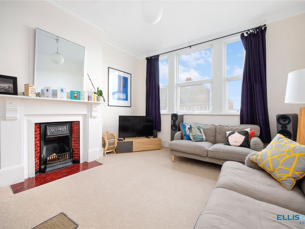 2 bed flat for sale in Long Lane, Finchley N3 Zoopla