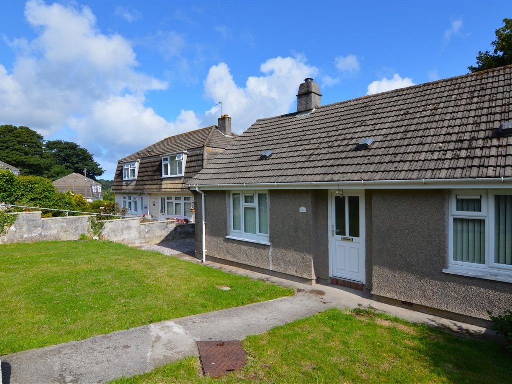 2 bed semidetached bungalow for sale in Cosawes Estate, Ponsanooth
