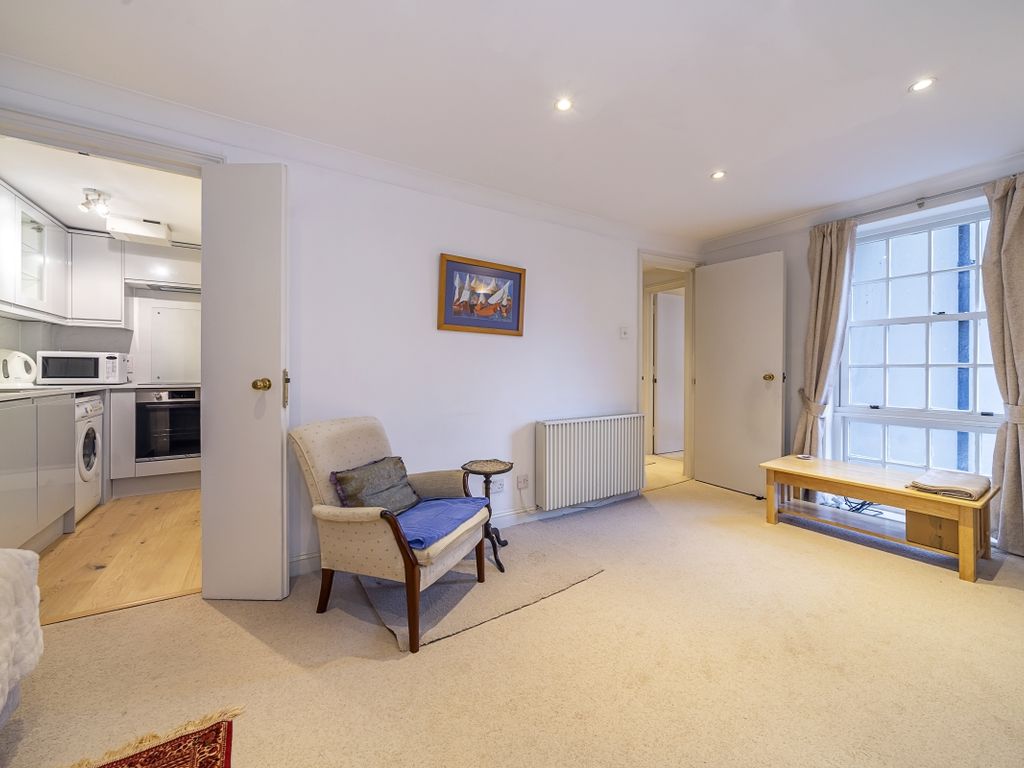 2 bed flat to rent in Denbigh Street, London SW1V, £2,400 pcm Zoopla