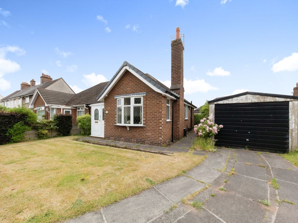 2 bed bungalow for sale in Cross Street, Barnton, Northwich, Cheshire