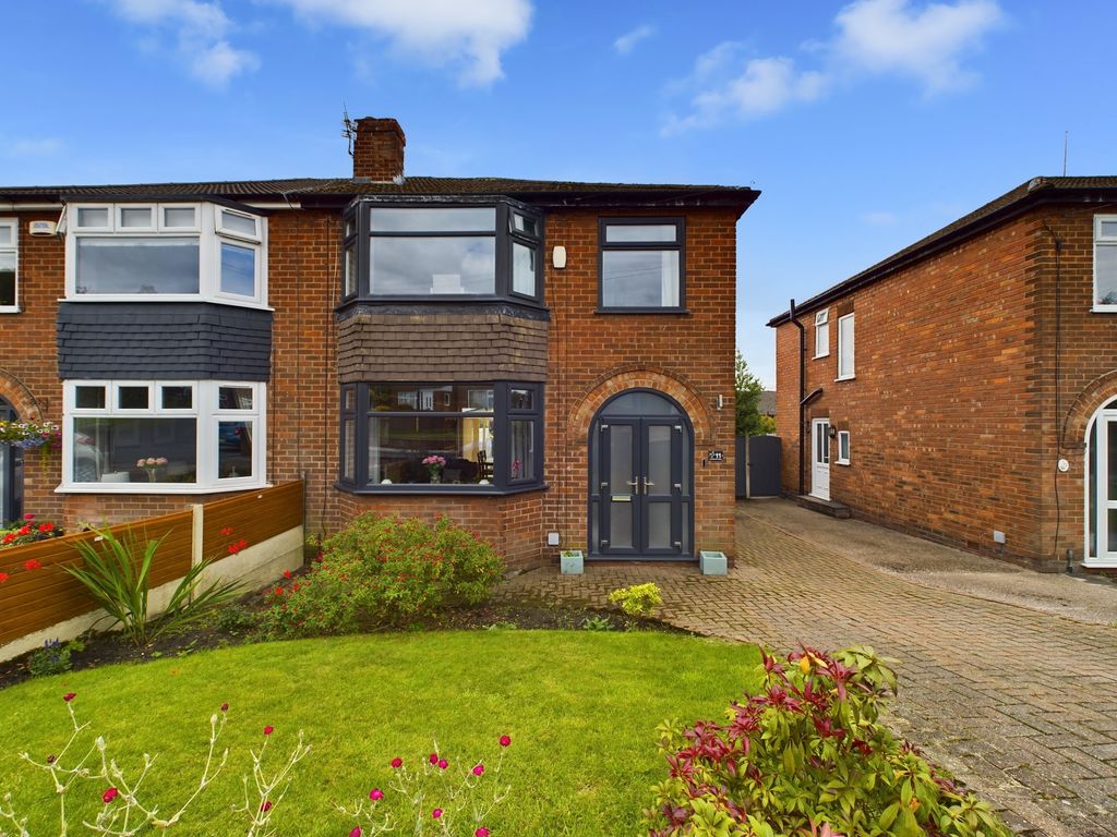 3 bed semidetached house for sale in Crosslands Road, Worsley