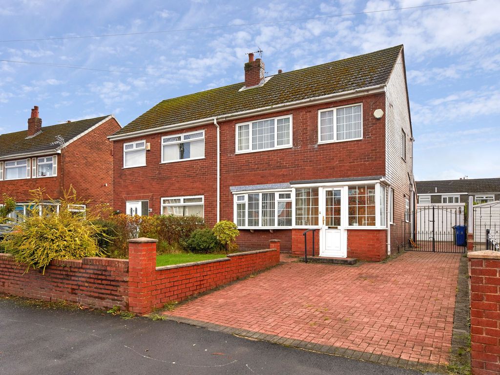 3 bed semidetached house for sale in Poolstock Lane, Wigan WN3, £