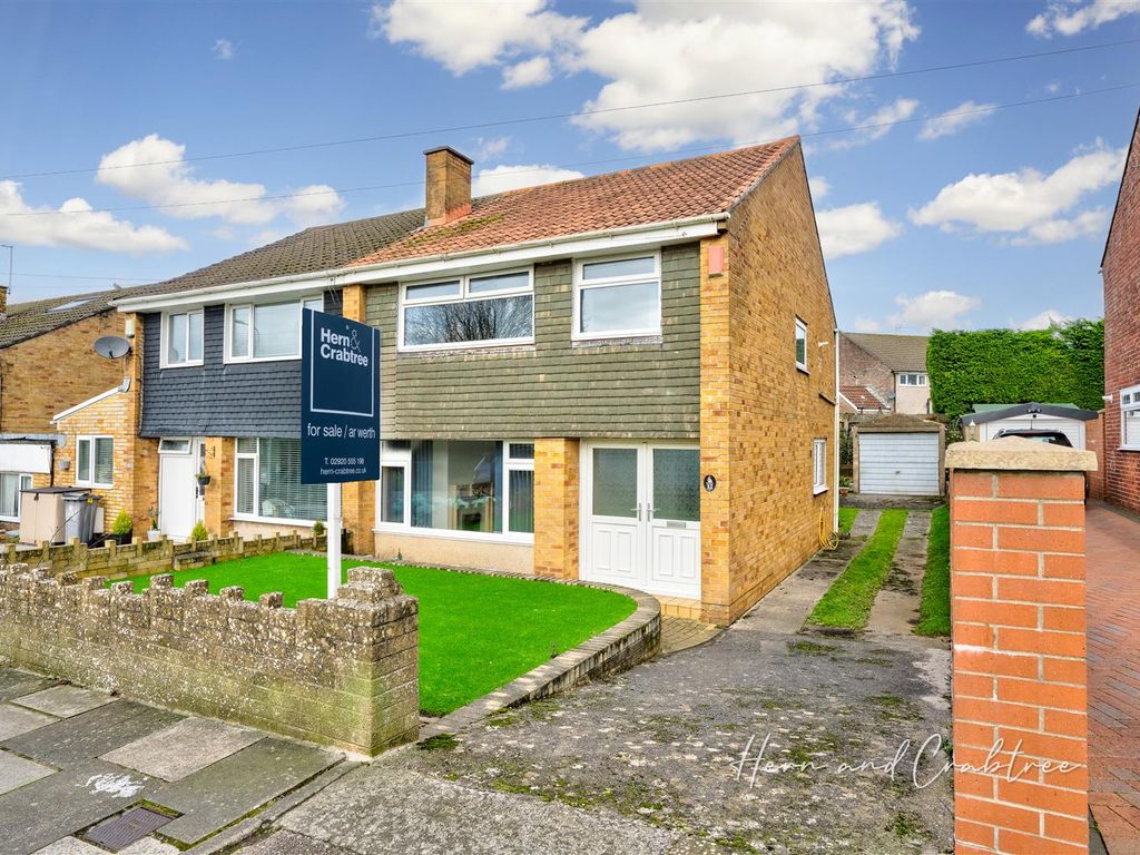 3 bed semidetached house for sale in Drope Road, Michaelston, Cardiff
