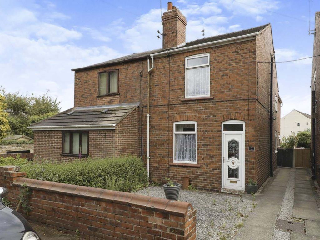3 bed semidetached house for sale in Gillott Lane, Wickersley