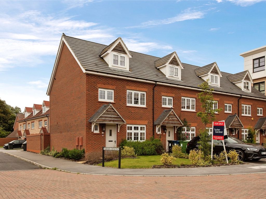 4 bed end terrace house for sale in Mill Lane, Hauxton, Cambridge