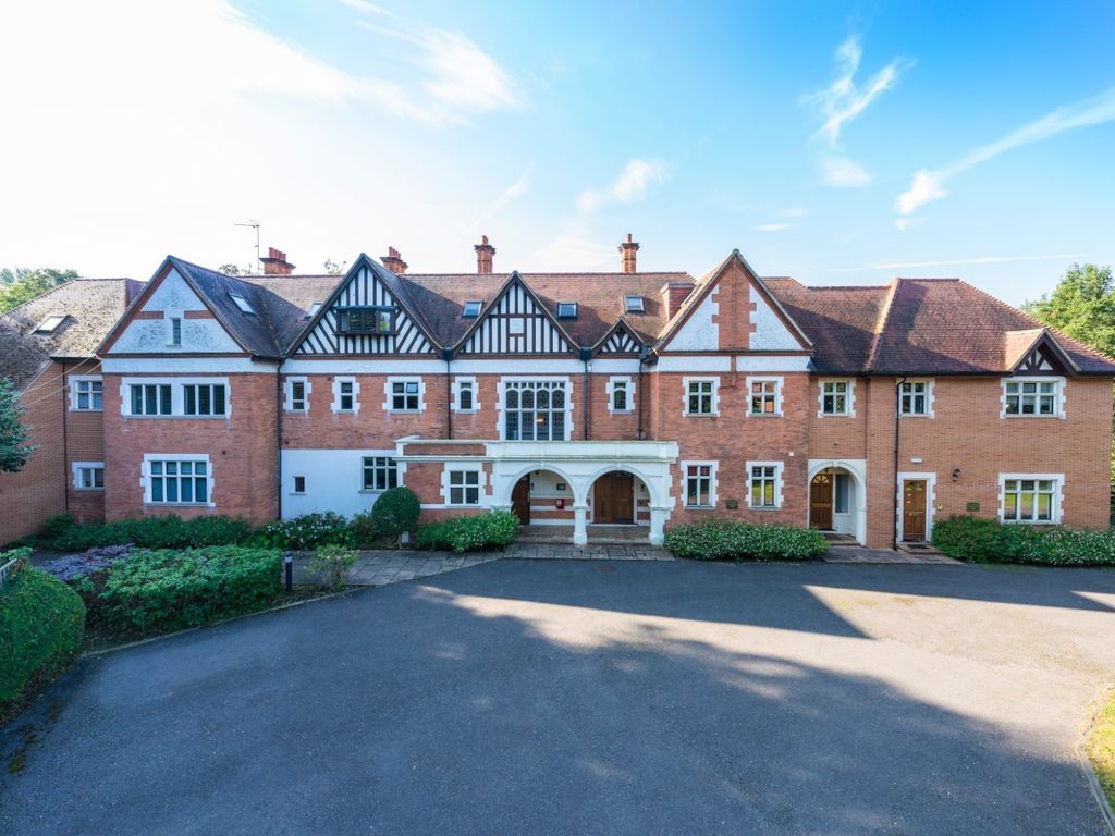 1 bed flat to rent in Ferry Lane, Wraysbury, StainesUponThames