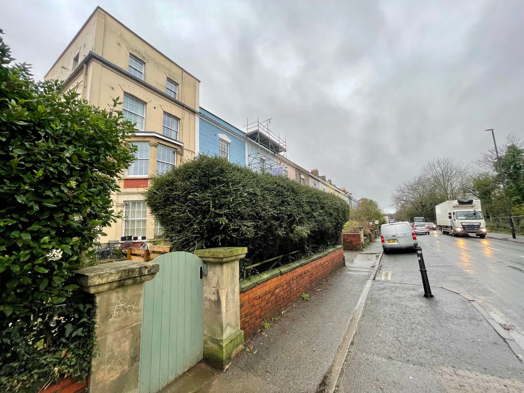 1 bed flat to rent in Coronation Road, Southville, Bristol BS3, £1,050