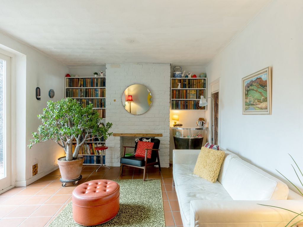 3 bed terraced house for sale in Stevens Crescent, Totterdown, Bristol