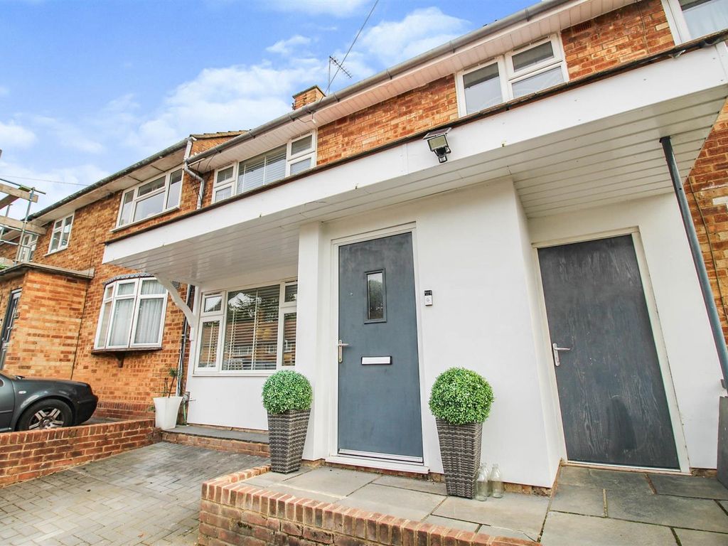 3 bed terraced house for sale in Market Oak Lane, Hemel Hempstead HP3