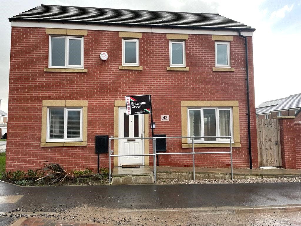 Redfern Way, Lytham St. Annes FY8  