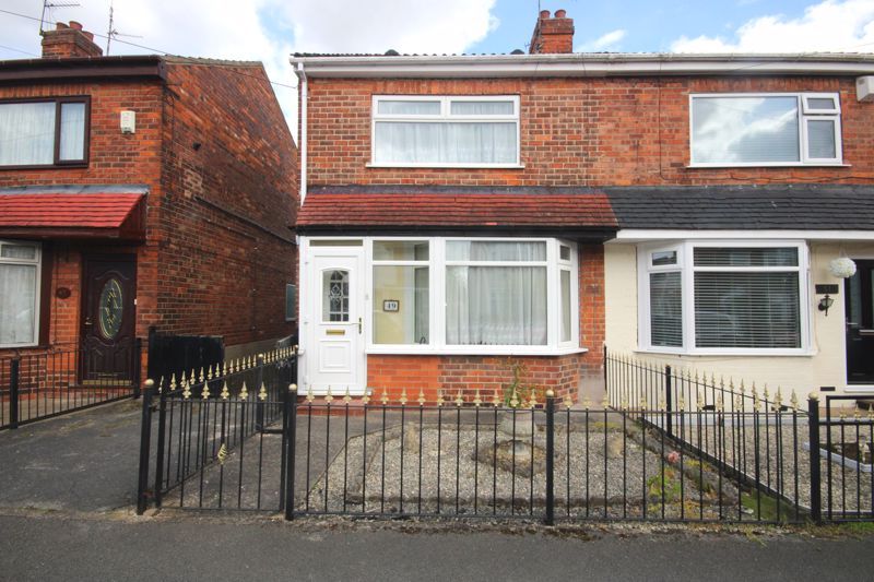 3 bed semidetached house for sale in Kirkham Drive, Hull HU5 Zoopla