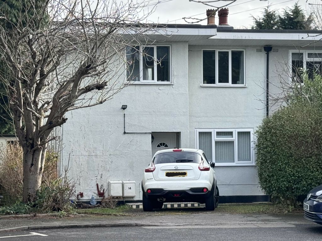 2 bed for sale in Elmdon Close, Solihull, West Midlands B92