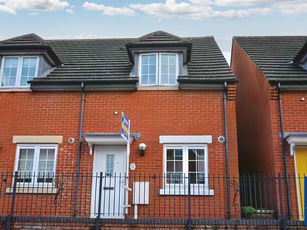 3 bed town house for sale in Rosebery Road, Anstey, Leicester LE7 Zoopla