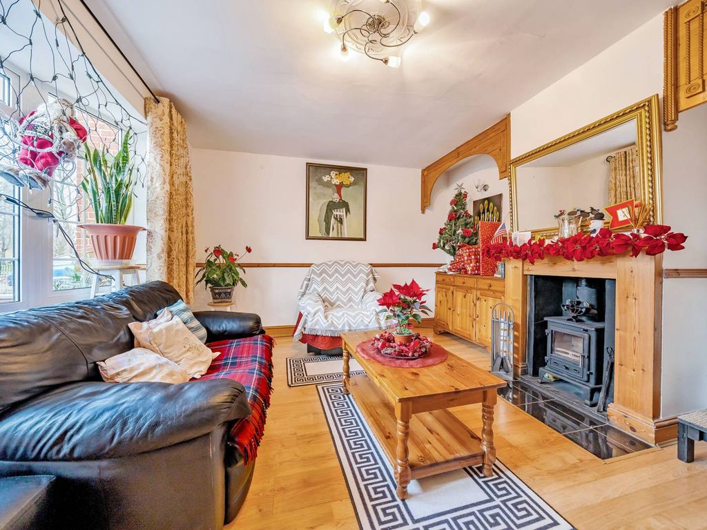 3 bed terraced house for sale in Strathdon Drive, Tooting, London SW17