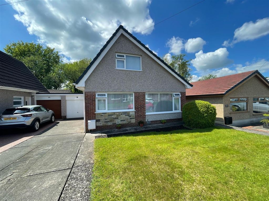 3 bed detached house for sale in Furzeland Drive, Bryncoch, Neath SA10