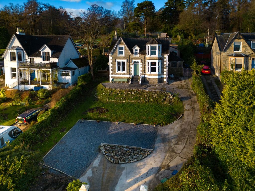 5 bed detached house for sale in Kings Hut, 23 Victoria Road, Hunters