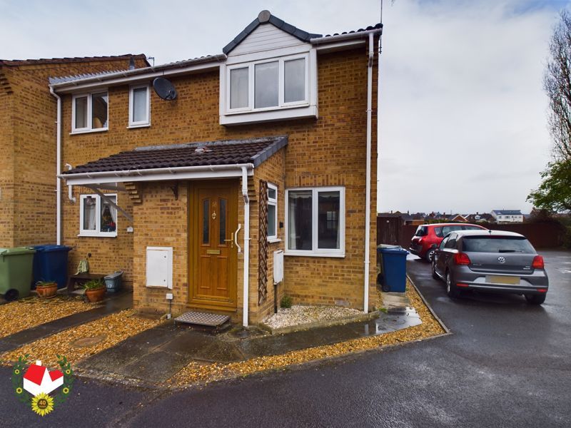 2 bed end terrace house for sale in Hayes Court, Longford, Gloucester